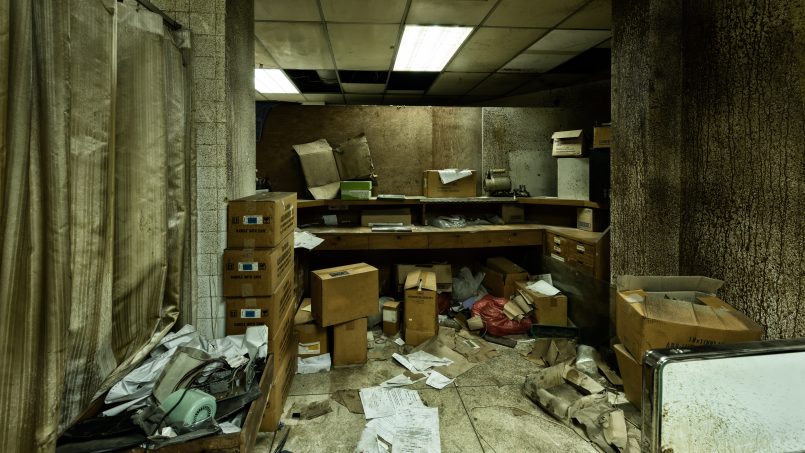 The Room With the Broken Light: A Story Every Tenant and Owner Should Read”